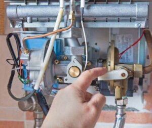 چگونه پکیج دیواری خود را سرویس کنیم؟